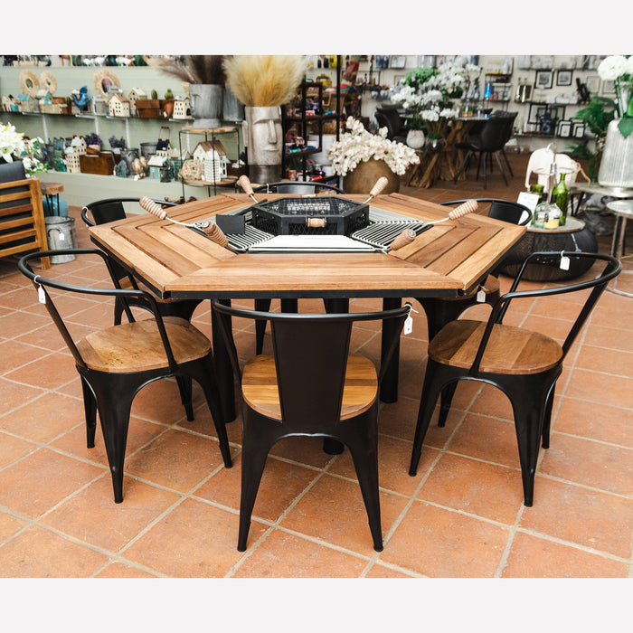 Six Setting Barbecue Table