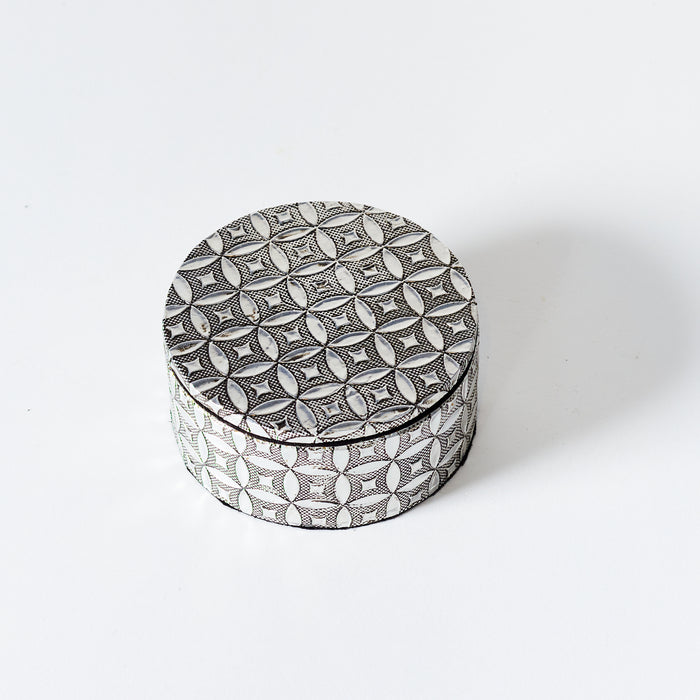 Round Jewellery Box - Silver