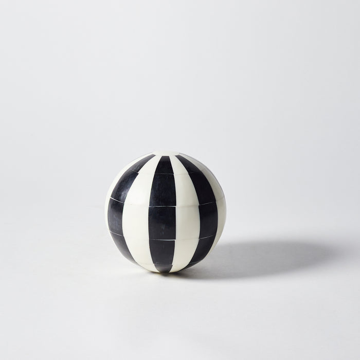 Round Ball - Stripes