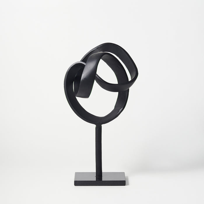 Lg.Knot Sculpture/Plinth-Mt.Black