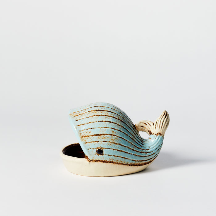 Small Whale Pot