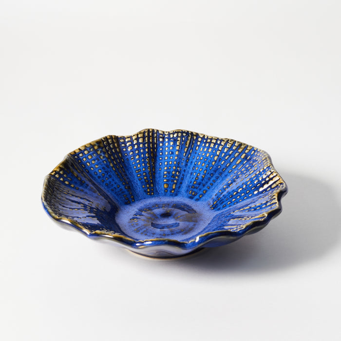 Small Rounded Shell Dish