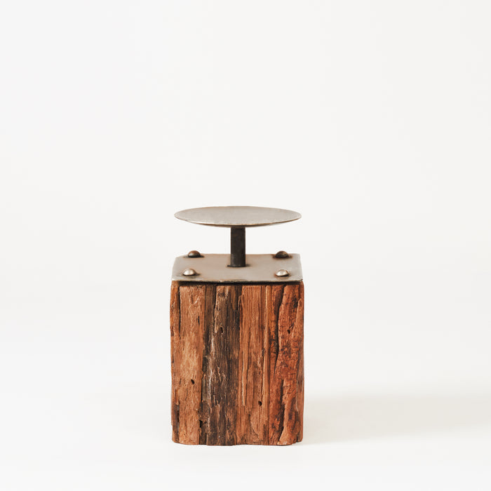 Sm.Cube Pillar Candleholder