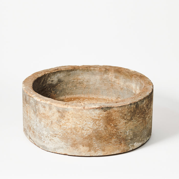 Round Cement Bowl With Leg