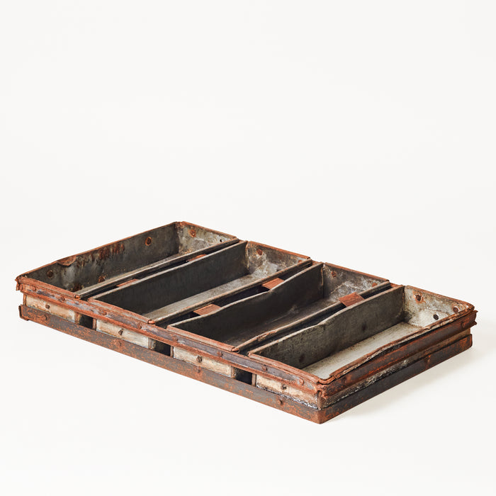 Small 4 Compartment Baker's Tray