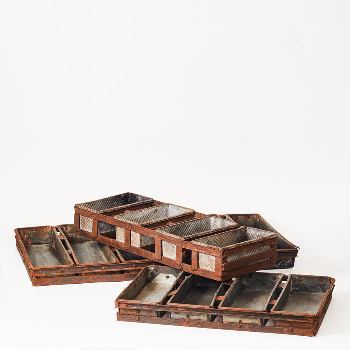 Six Compartment Baker's Tray