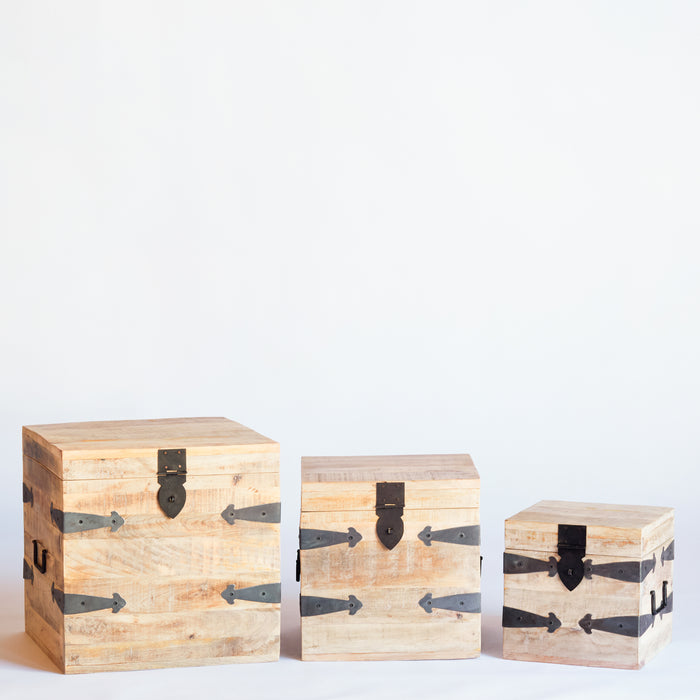 Set/3 Cube Chests-Distressed White