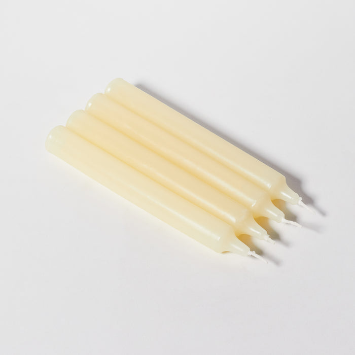 Box/ 4 Smll Dinner Candles - Ivory