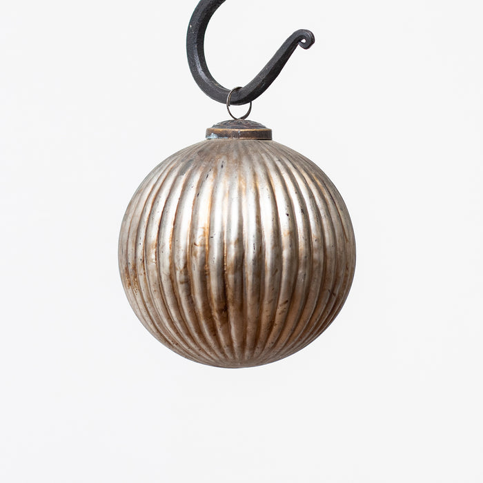 Large Bauble - Matt Antique Silver