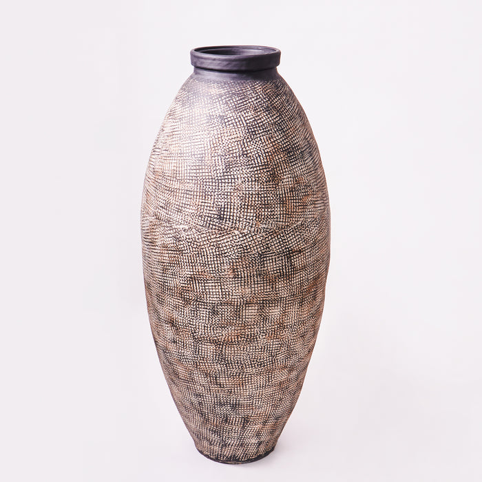 Giant Vase - Chinoise